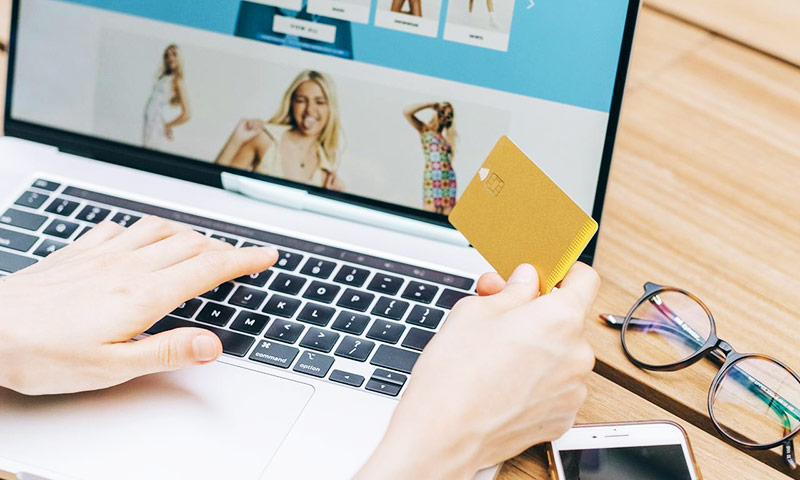 online-shoping-make-payment